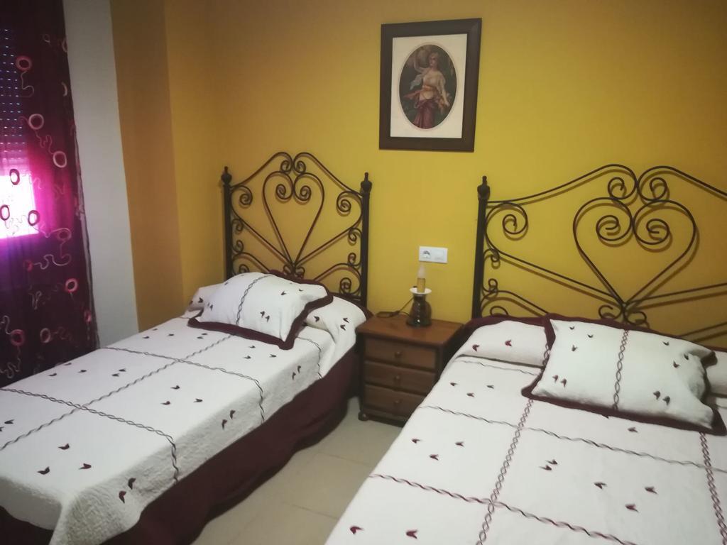 Hostal Canamares ภายนอก รูปภาพ