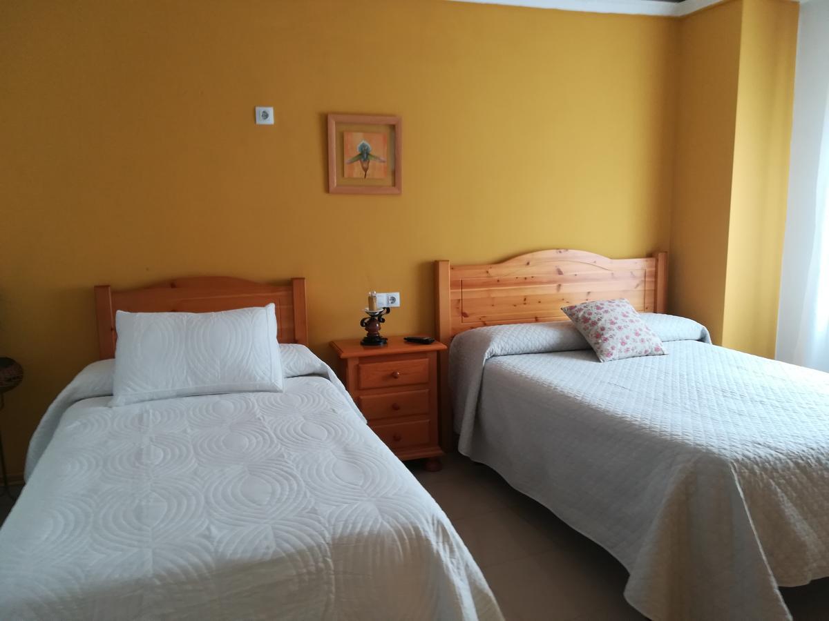 Hostal Canamares ภายนอก รูปภาพ